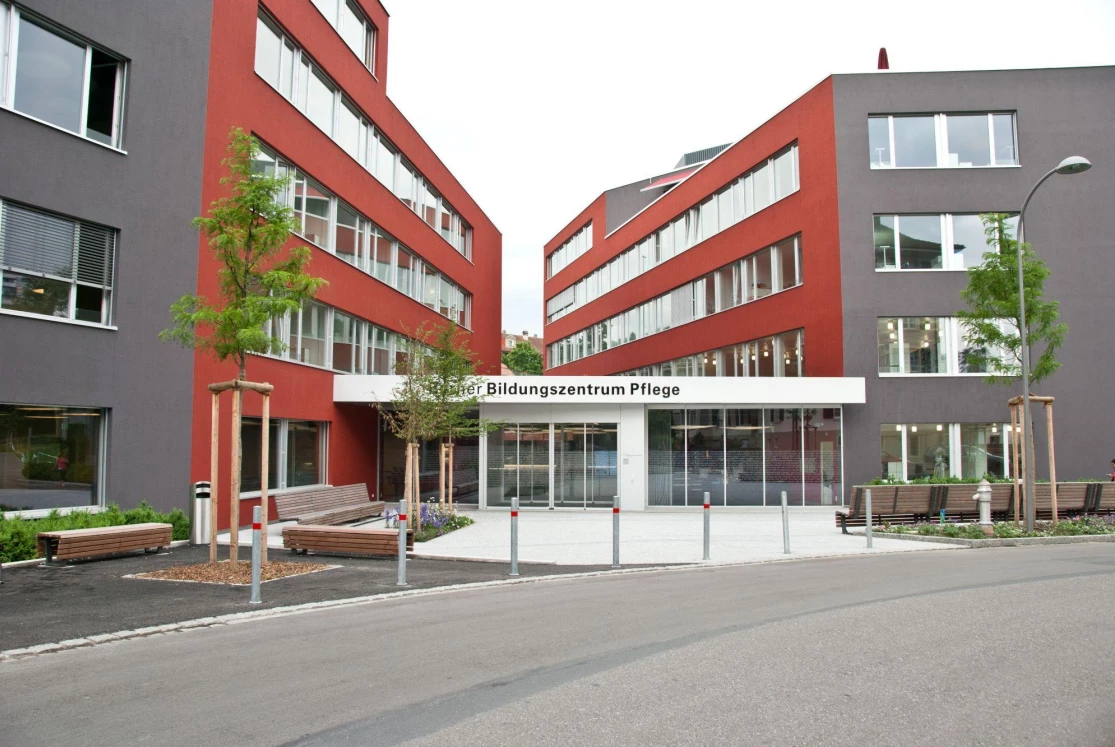 Null Doppelbuchungen, 10 Stunden weniger Koordination pro Woche – Buchungssystem für BZ Pflege